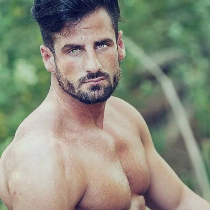 2017 - 2019 | Mister Universal Ambassador - Man of the World | Spain | Carlos Marquez Saez 15697287_1352123221485322_515804212902342893_n