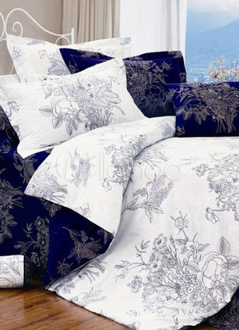 مفارش للسرير 2011 Beautiful-Purplish-Blue-Cotton-Floral-Reactive-Print-Bedding-Set-35934-1