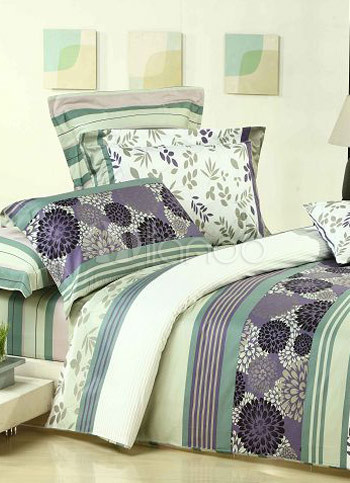 مفارش للسرير 2011 Comfortable-Light-Green-Floral-Cotton-Bedding-Set-35999-1