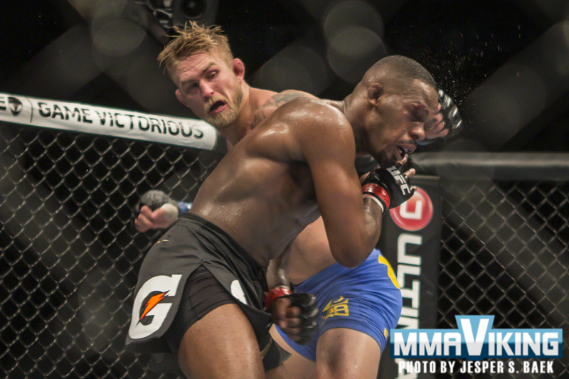 UFC 165 -  Jones Vs Gustafsson - Página 4 SB_1001