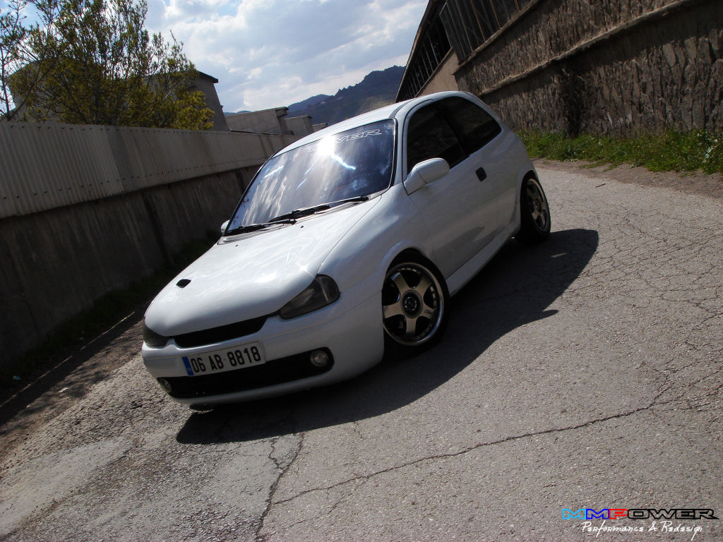 06 AB 8818...! Opel%20Corsa%20GSi%20(14)