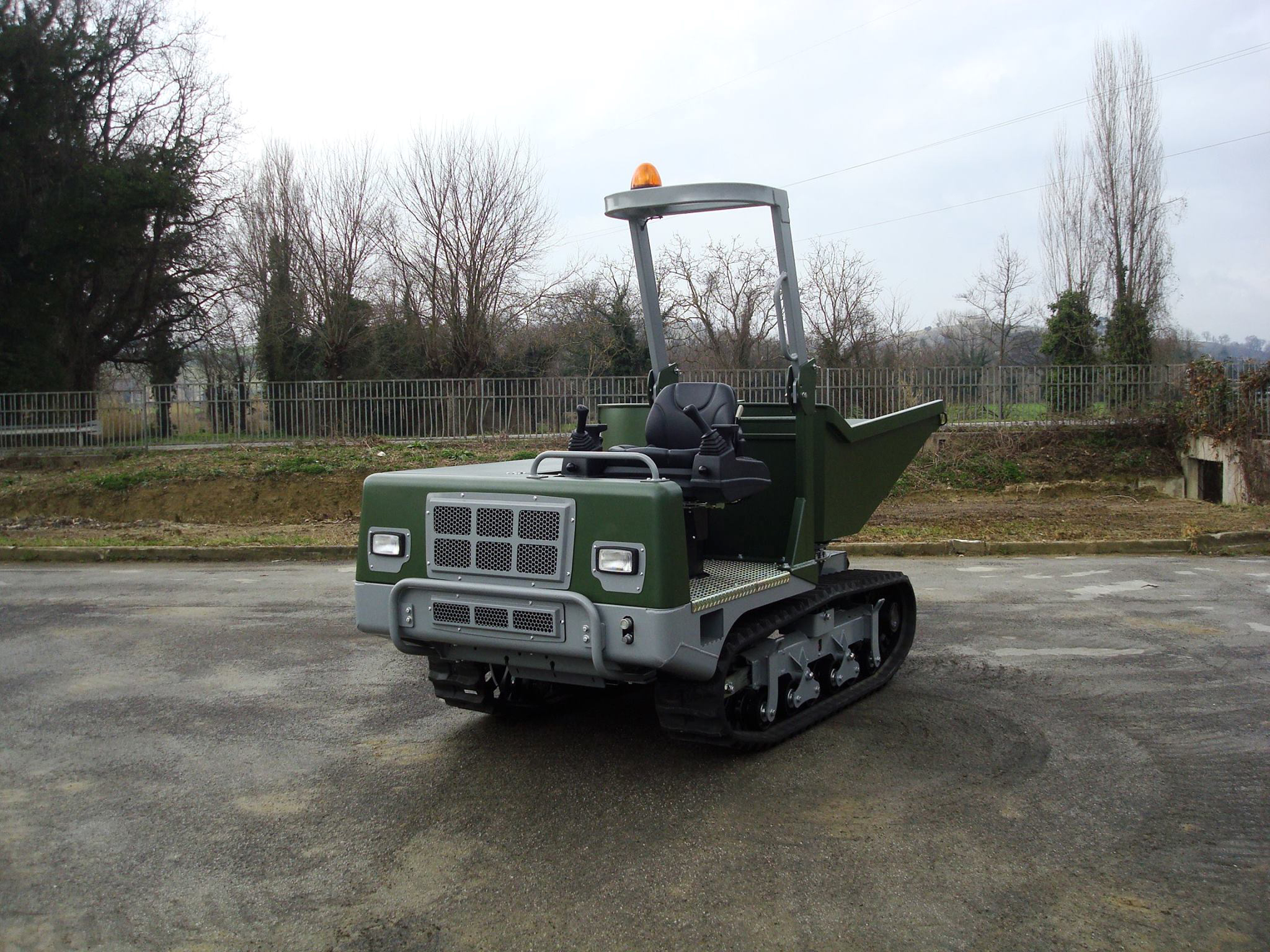 Messersì TCH-2500BT  dumper  94958bc2-d5fe-448f-89cf-1de80e38d9ca