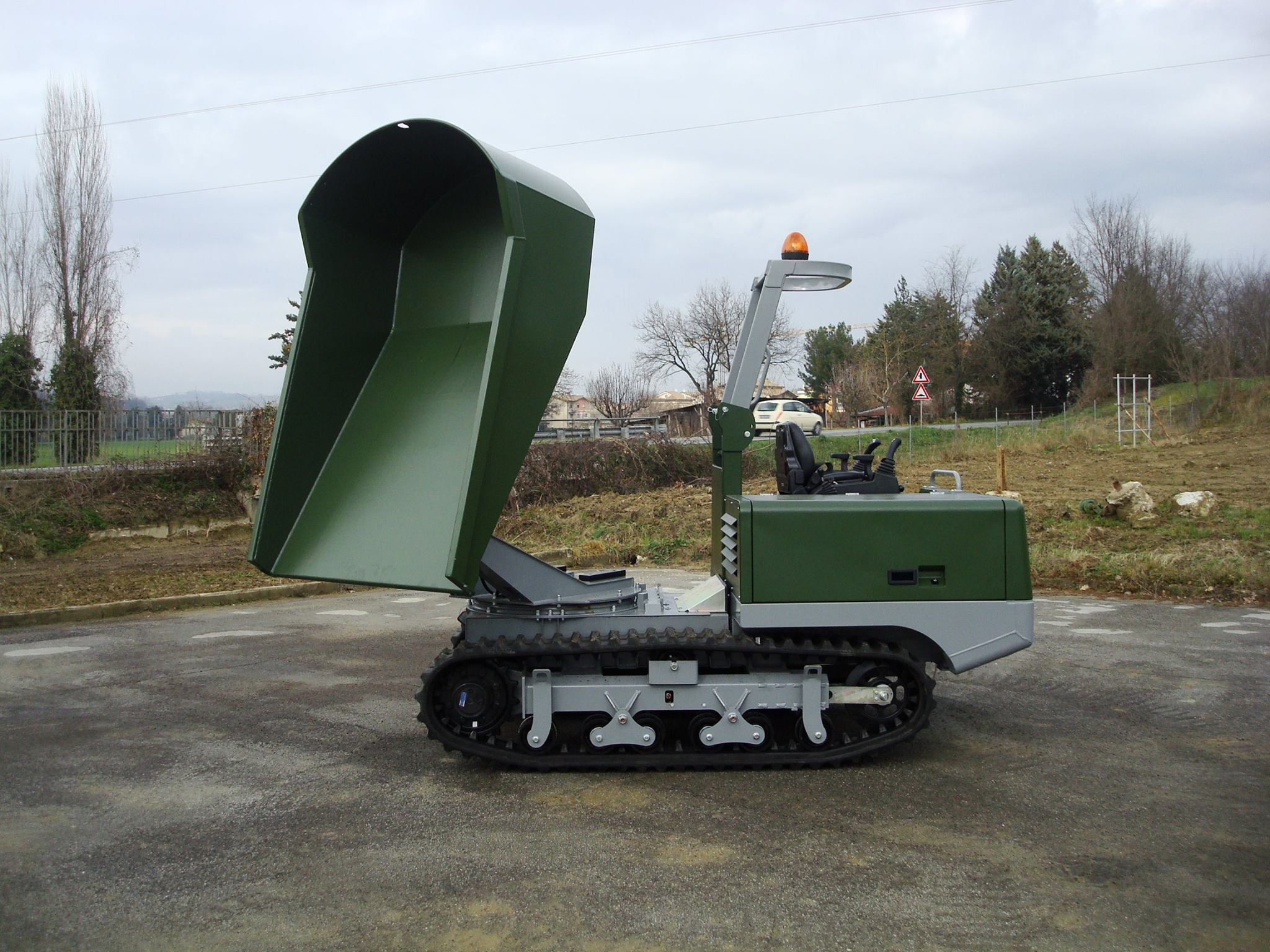 Messersì TCH-2500BT  dumper  C6006b3a-c37d-4cd0-9fe8-8646c155a8c9