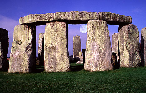 Shocker: Stonehenge was moved from Wales to England Stonehenge