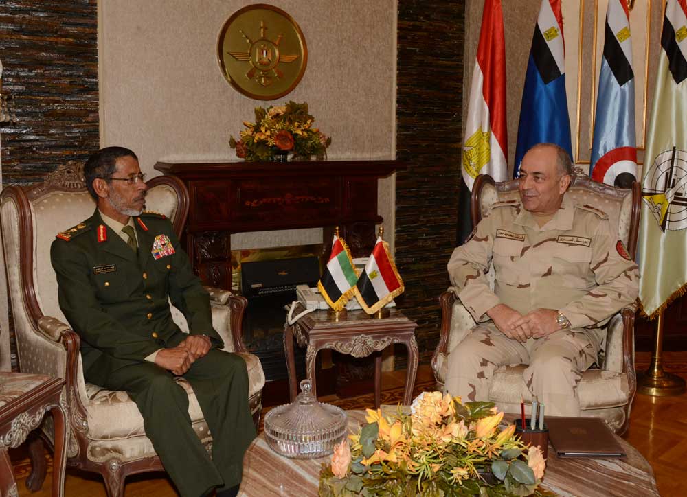 القائد العام ورئيس الأركان يلتقيان رئيس أركان القوات المسلحة الإماراتية 1
