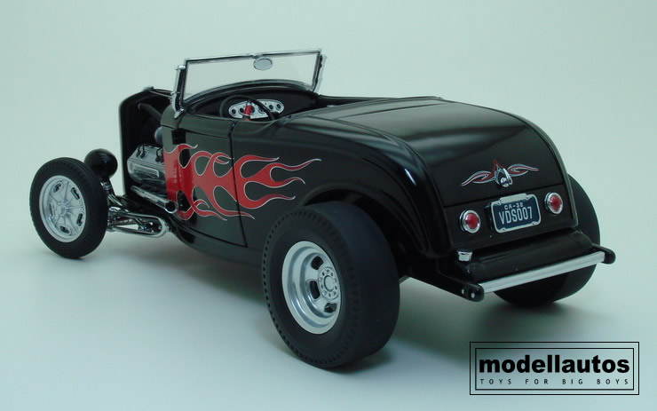 modellautos ... 1932 Ardun Deuce Roadster Modellautos%2032%20ardun%20Deuce%205L