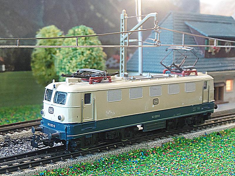 die BR 53 und die V 160 + E 41 Familie P3199