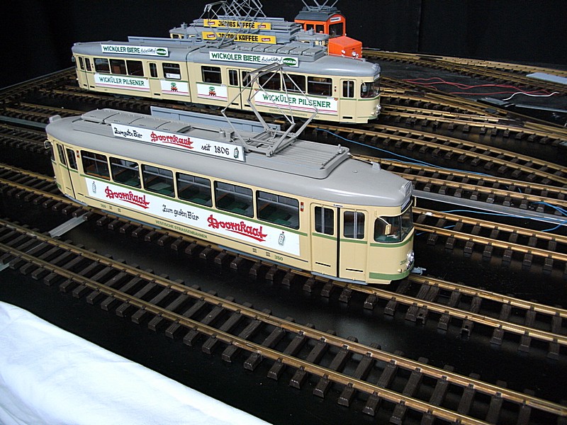 einige Straßenbahn Modelle im LGB Maßstab BILD0106