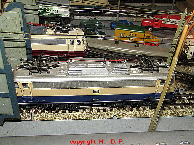 Märklin 24 cm Blech Silberlinge in Heinhausen IMG_6848