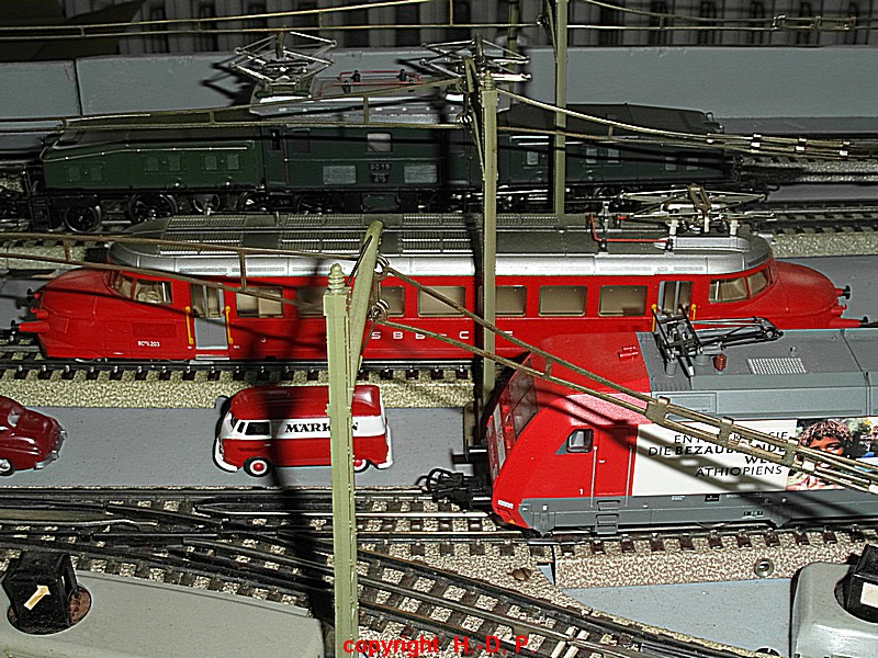 Das Märklin Ur Krokodil, seine Kinder und ein Schienenzeppelin SAM_7072