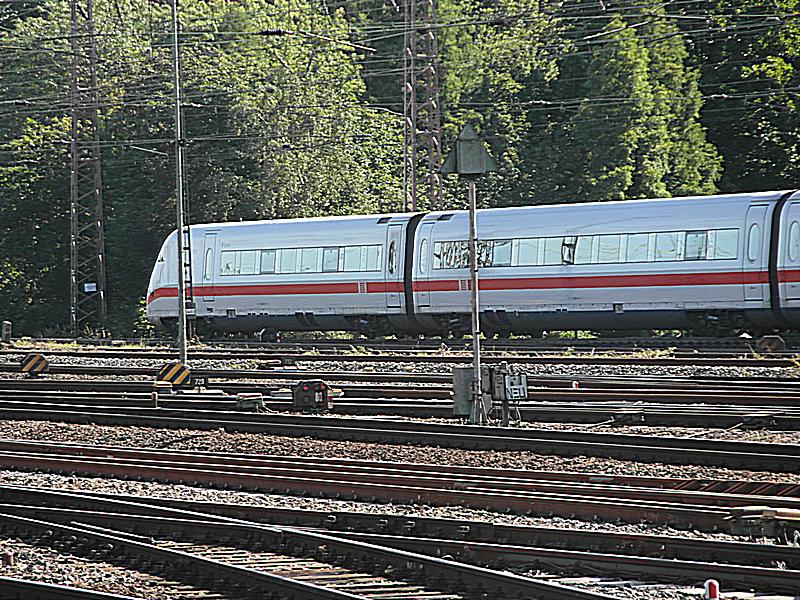 seit gestern im Einsatz der Hamburg.Köln-Express SAM_8787