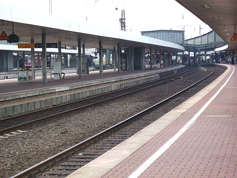 Bahnhöfe in meiner Umgebung (Duisburg) BILD0066