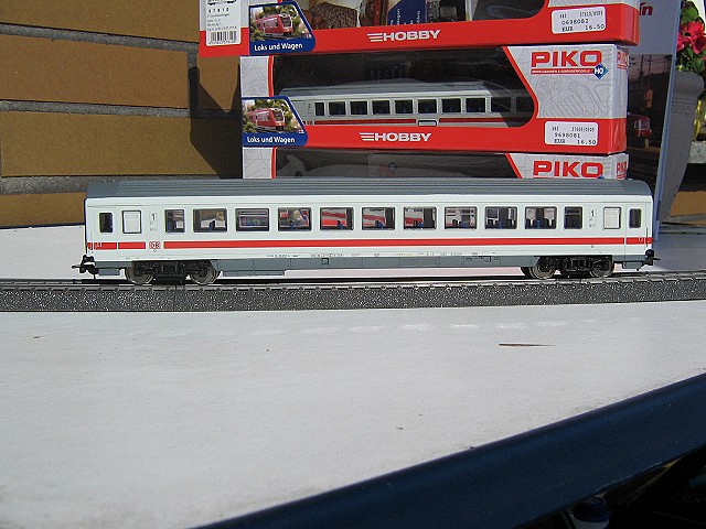 die Piko Hobby IC Wagen DSC00020