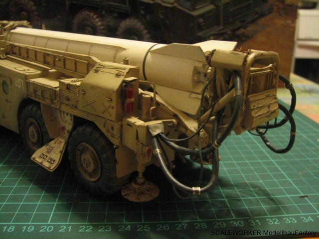 SS-1c SCUD B w/MAZ-543 TEL  [Dragon 1:35] Img_2220