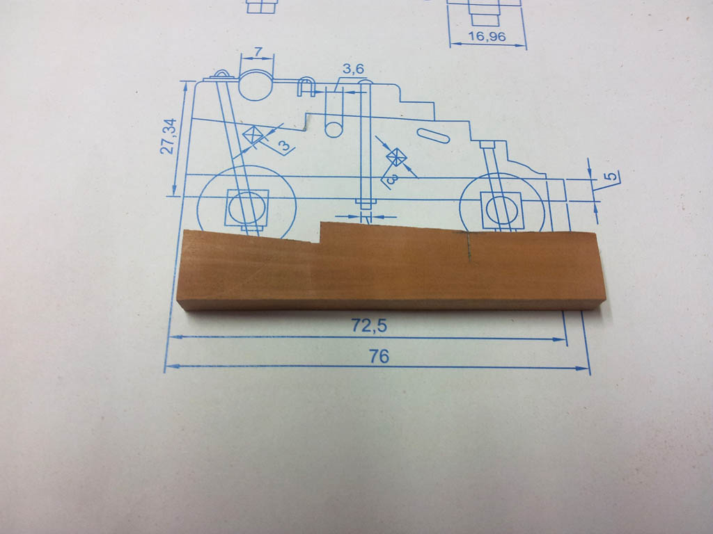 Le modèle au 24ème par Rekon54 - Page 15 Fleuron2717