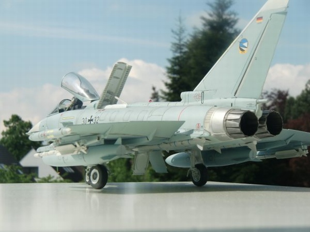 Eurofighter Typhoon - Photo Eurofighter-typhoon-revell