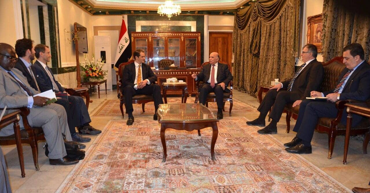 Deputy Prime Minister and Minister of Finance receives Assistant US Secretary of State for Near Eastern Affairs and his accompanying delegation 46254631_2132960630366701_7982636116245217280_n