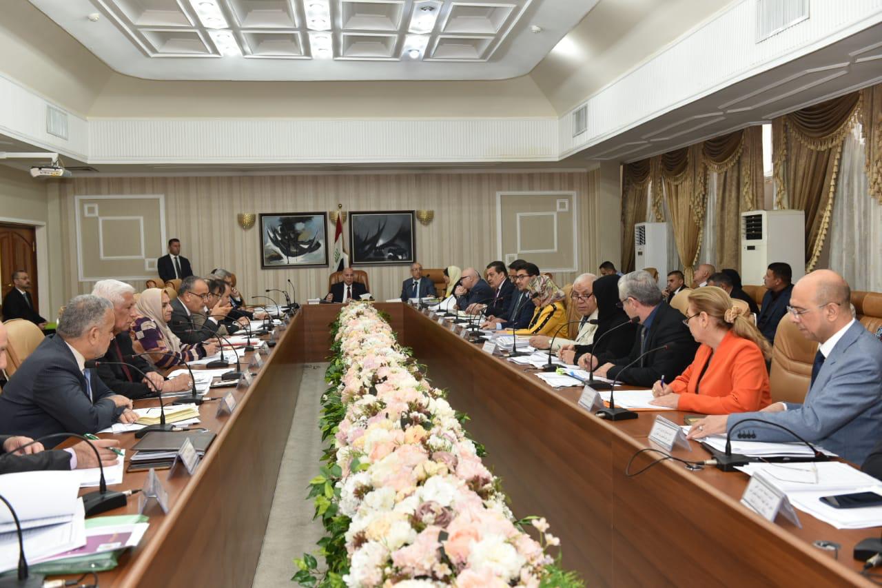 Deputy Prime Minister for Economic Affairs and Minister of Finance chairs the fourth meeting to prepare the strategy of the State Budget 2020-2022 ONRO9684