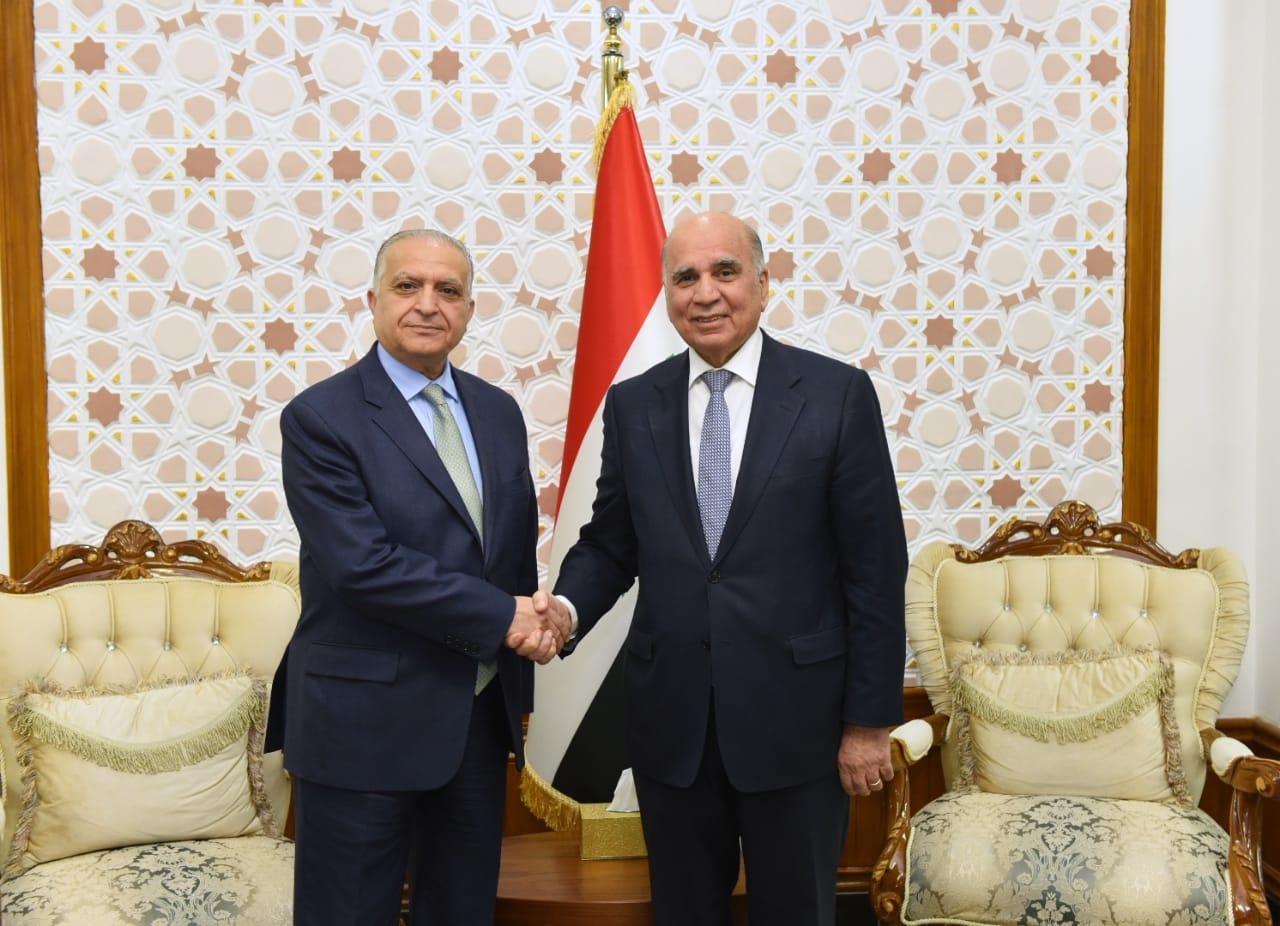 Deputy Prime Minister for Economic Affairs Minister of Finance receives Foreign Minister Mohammed Ali Al-Hakim E270a0d8-179a-4e9c-9f27-48bee1a4764e