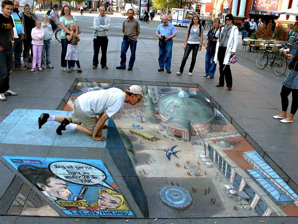 هل هذا رسم حقاً - أم هي صور حقيقة (( أدخل لترى الإبداع )) Julian_beever_4