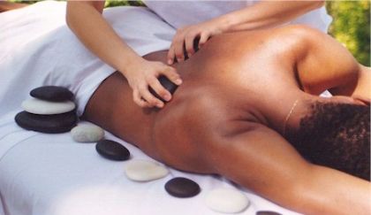 Massage aux Pierres Chaudes Massage-pierres-chaudes