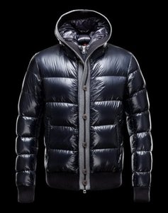 تصاميم مجانية وخدمه بأقل من 24 ساعه منتدى الابداع العربي - صفحة 39 Moncler-Men-2014-Light-Blue-8502