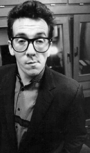 Deniztek Elvis_costello_as_herman_munster