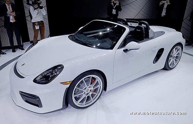 News Auto/Moto - Page 15 Porsche-Boxster-Spyder