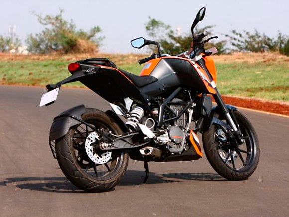 Nueva KTM 390 Duke Ktm-390-duke-scoop