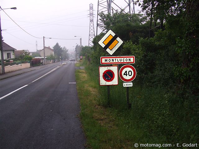 Problème agenda 21 Casque-d-ane-montlucon-1