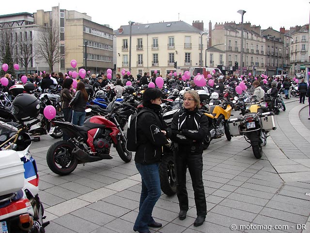 Les aventures de la S3 de Hulotte - Page 3 Toutes-en-moto-nantes-2