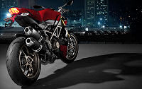 La Ducati Streetfighter 1098 prépare son arrivée. 1098-streetfighter-2009-d