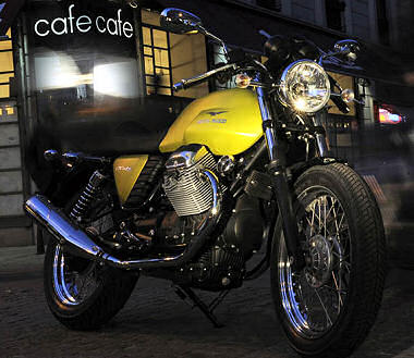 Je  vais vous faire aimer les belles motos 750-V7-cafe-racer-2009