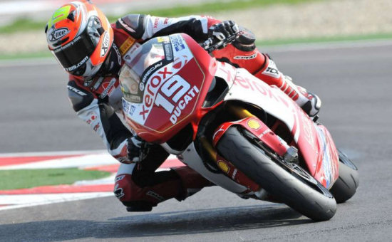 27.09.09 - Haga, Fabrizio Et Les Ducati à La Fête En Wsbk à Imola. Course-SBK-imola-superstock-1000