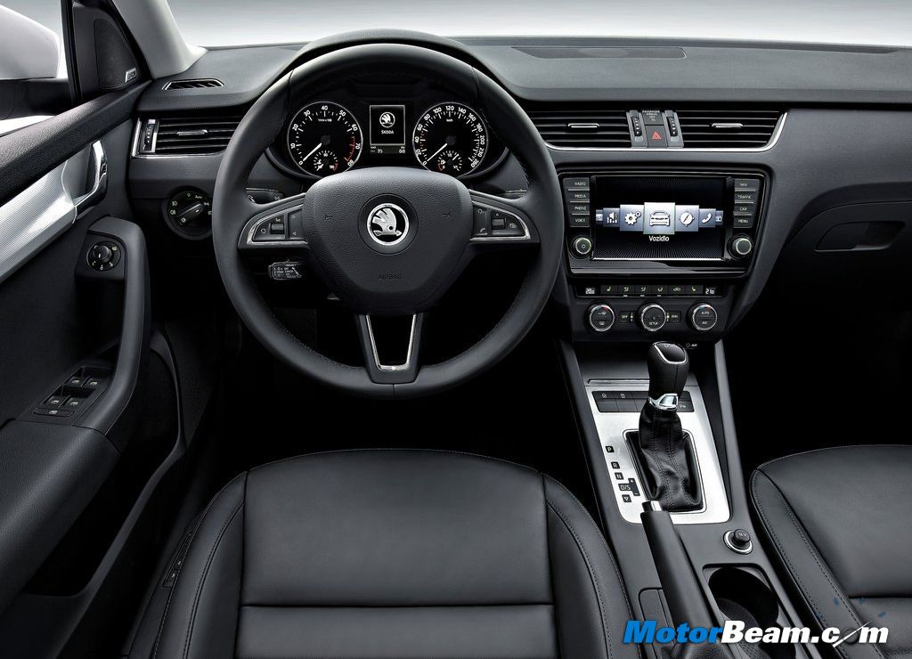 Nuevo Skoda Octavia RS 2013-Skoda-Octavia-Interiors