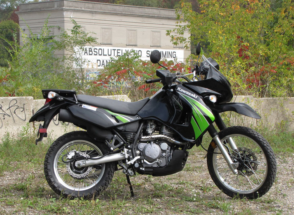 Kawasaki KLR 650 en acción Kawasaki-KLR650-009