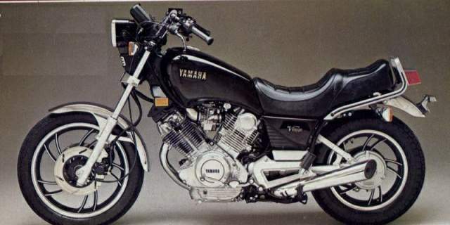 Café Racer y otras. Yamaha%20XV920J%20Virago%2082