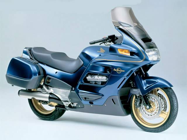 Moto mais estradista Honda%20ST%201100%2001