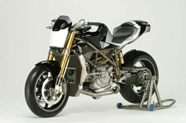 Ducati Deux soupapes - Page 2 NCR%20Macchia%20Nera