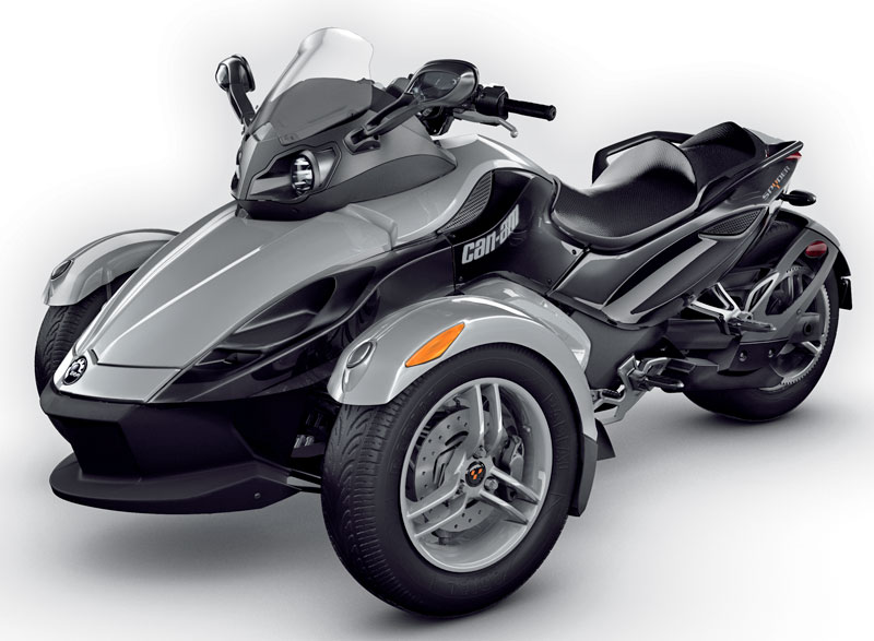 دراجة جديدة تدخل عالم الدراجات وتسمى كان ام سبيدر Bombardier-can-am-spyder