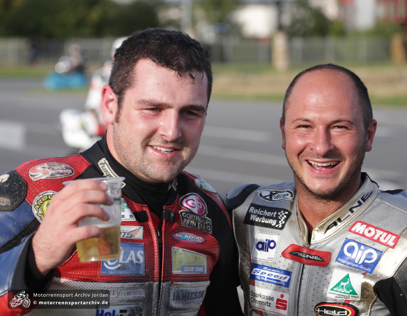 RACING - [Road Racing] 2014 - Page 13 Dunlop_grams