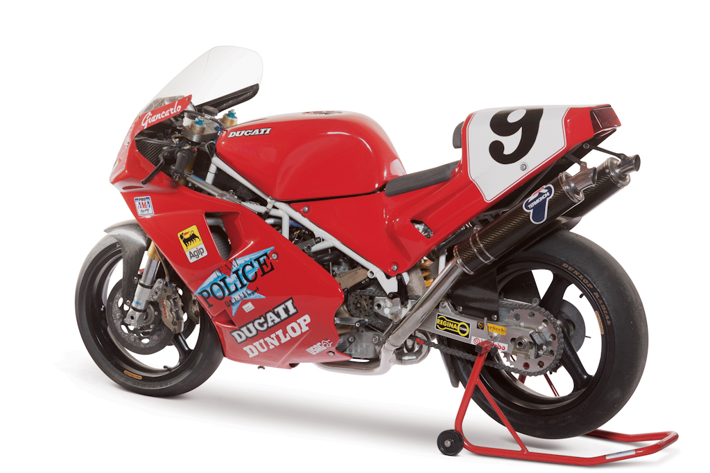 Tamiya 1/12 Ducati 888 Ducati-888-3