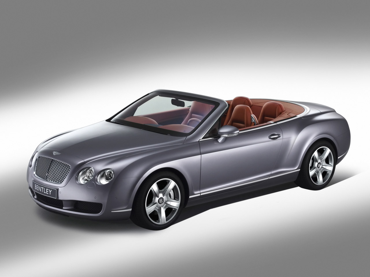  FIC BRITTANA/ El rastro de tu amor en la nieve. Bentley-continental-gtc-convertible-04