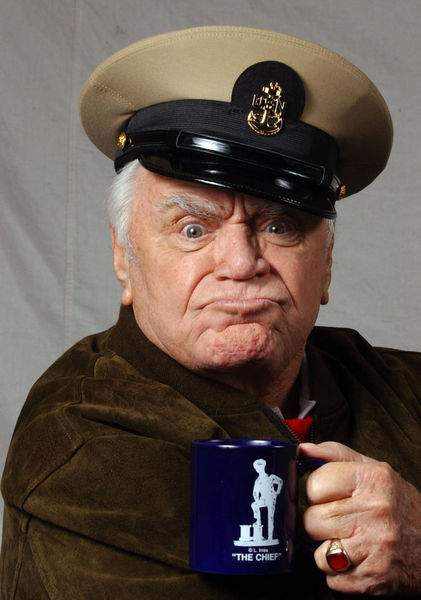 pffffffff c'est Snul !!!! - Page 10 Ernest_borgnine