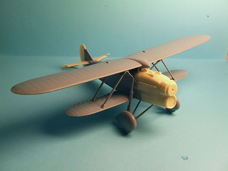 Fiat CR-32 1/48 Classic Frames "Chirri" Montaje03