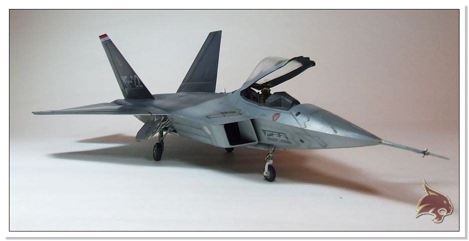 YF-22 Raptor Prototype, Italeri 1/72 (avión por encargo) 12