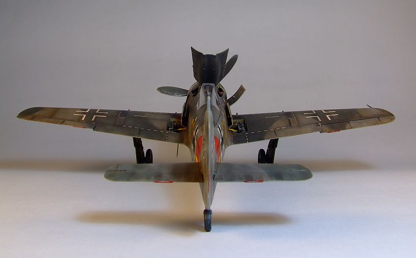 Focke 190 A-8 Eduard a 1/48. 04