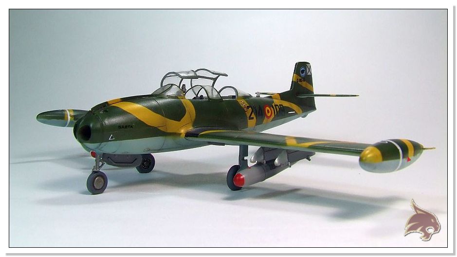 ha220 Super Saeta/ Special hobby 1/72 02