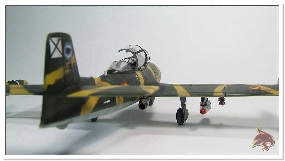 ha220 Super Saeta/ Special hobby 1/72 08