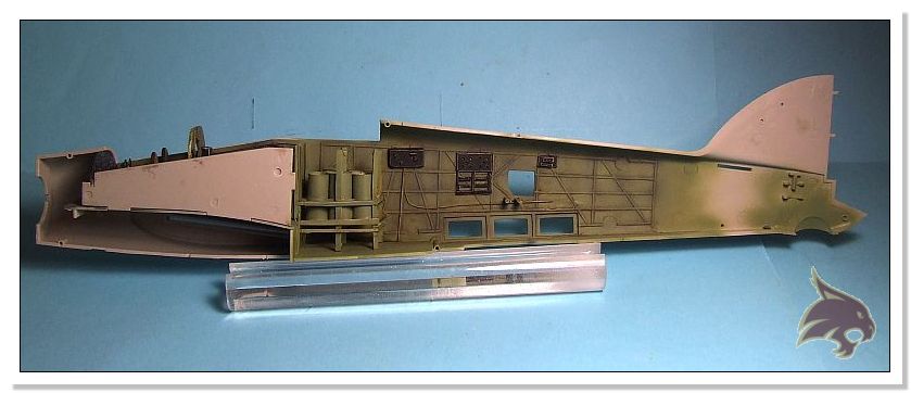 Savoia Marchetti Sparviero 79 GCE "Regia Aeronáutica - Trumpeter 1/48 Bodega02